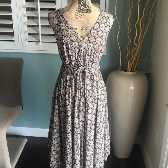 Michael Kors Dress - Picture 2 of 8